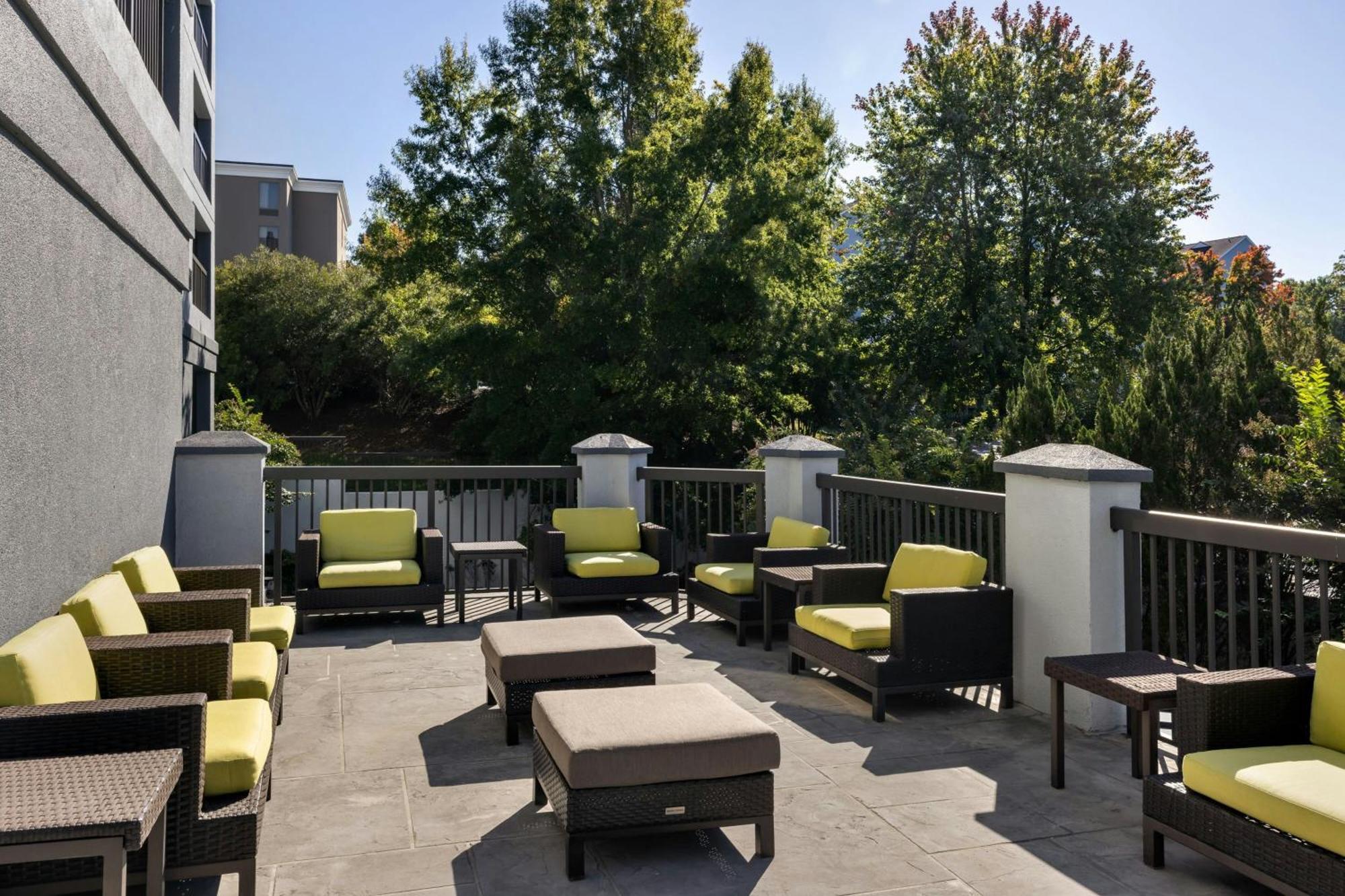 Courtyard Richmond Chester Ngoại thất bức ảnh